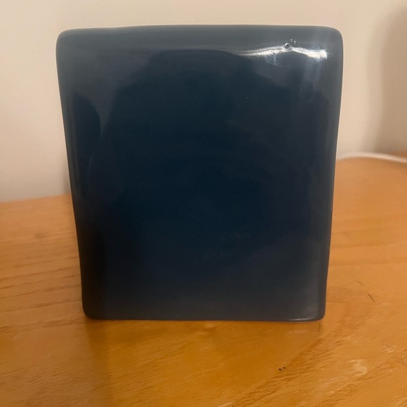 {Rae Dunn} Recharge Phone Stand - Picture 5 of 6